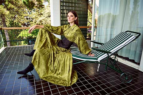 Abu Dhabi Modest Fashion Week 2025 Unveils  Designers & Industry Icons